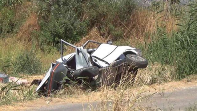 Elindeki başörtüsünü koklayıp dakikalarca ağladı: Annesiz kaldım