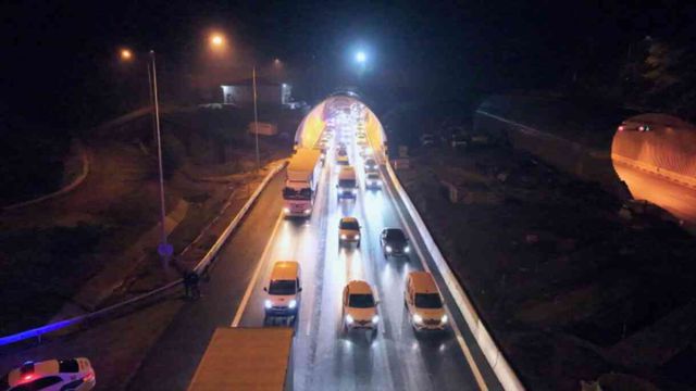 Bolu Dağı Tüneli, Ankara-İstanbul istikameti hizmete açıldı