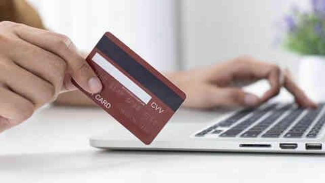 Kredi kartı limit kesintisi nedir, ne kadar? Kredi kartı limit vergisi yasalaştı mı?