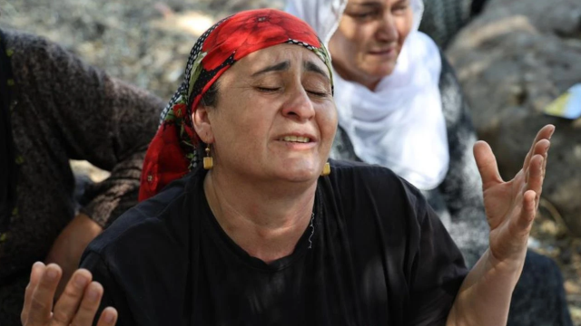 Narin Güran cinayeti davasında ilk duruşma! Baba ağladı, annenin kıyafeti dikkat çekti