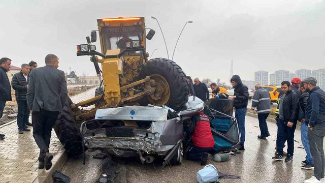 Elazığ'da Trafik Kazası: Sürücü Hayatını Kaybetti