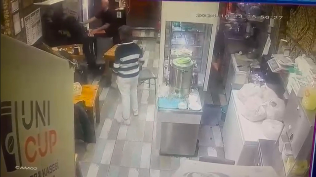 İstanbul'da bir garip olay: Çorbacıda kendini vurdu, işletmeci kameranın fişini çekti