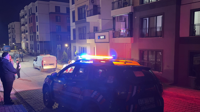 Hatay'da anne ve 3 çocuğu evlerinde ölü bulundu