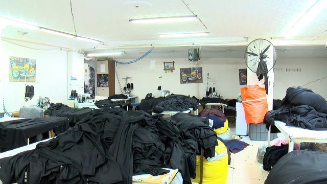 Tekstilde çalışan Suriyeliler ülkelerine dönmeye başladı, atölyeler boş kaldı