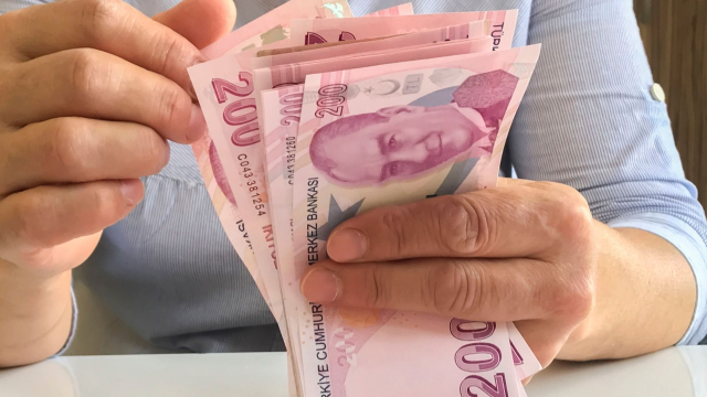 Asgari ücret 3. toplantısı bitti mi? Asgari ücret zam oranı belli oldu mu?