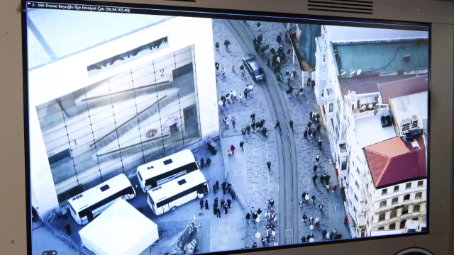 Yoğun güvenlik önlemleri altında yeni yıl kutlamaları