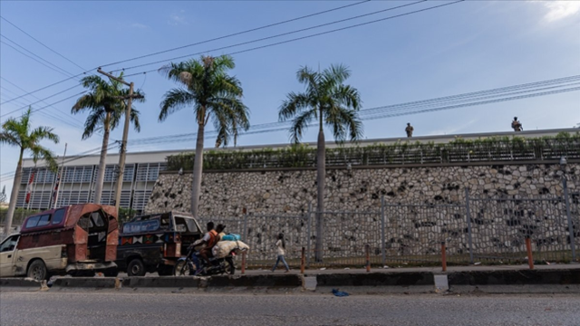 Haiti'de silahlı çeteler kasabaya saldırdı! 50 kişi öldü, 100 ev yakıldı