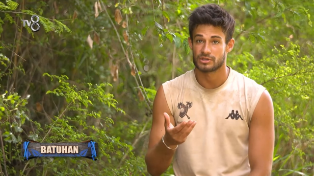 Survivor'da Yiğit'i gören Batuhan intikam yeminleri etti: