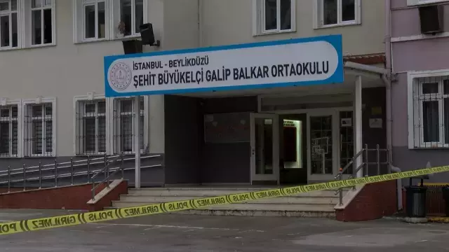 Beylikdüzü'nde site yönetim toplantısında silahlı kavga: 3 yaralı