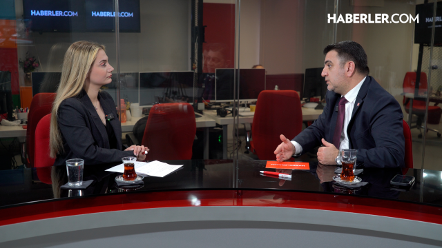 Burçin Şahindur: CHP, ön seçim süreciyle halkın gündemini değiştiriyor