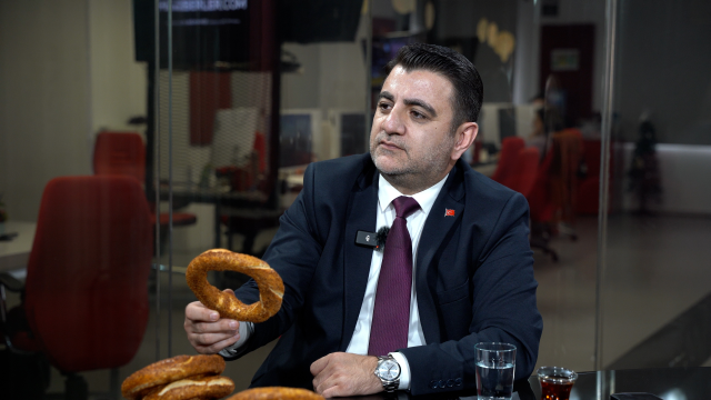 Burçin Şahindur: CHP, ön seçim süreciyle halkın gündemini değiştiriyor