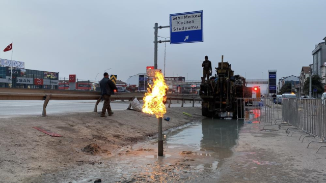Kartepe'de Yeni Gaz Kaçağı: Ekipler Ateşe Verdi
