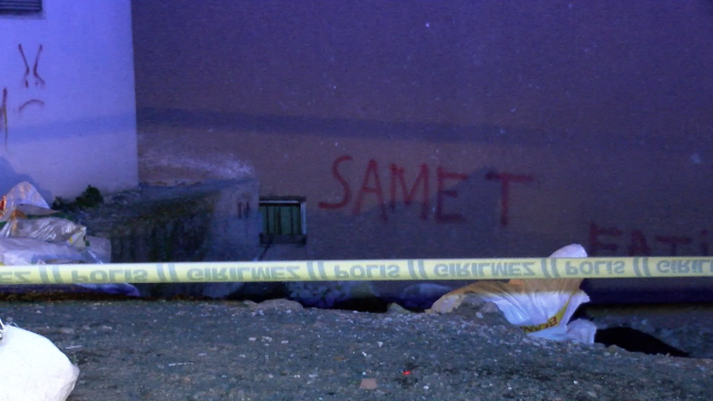 İstanbul'da boş arsada cenin bulundu