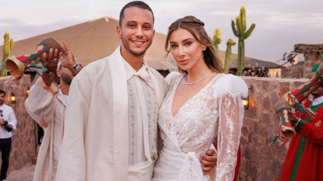 Yılın aşk bombası! Afra Saraçoğlu gönlünü eski damada kaptırdı