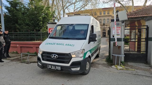 14 yaşındaki Gülden, bıçaklanarak öldürülmüş halde okul bahçesinde bulundu