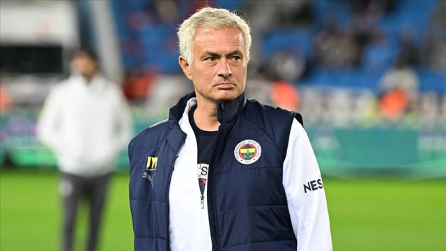 Mourinho kaç maç ceza aldı? PFDK kararları açıklandı