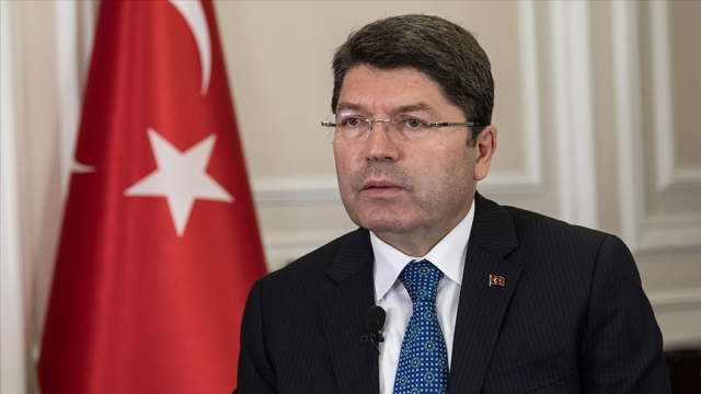Adalet Bakanı Yılmaz Tunç ile DEM Parti heyeti arasındaki görüşme ertelendi