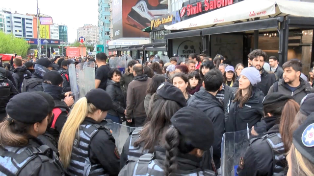 İstanbul'da 1 Mayıs gerginliği! Polis müdahale edince arbede yaşandı