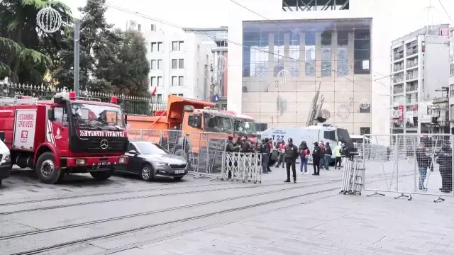 1 Mayıs Emek ve Dayanışma Günü Dolayısıyla Taksim'de Güvenlik Önlemleri Artırıldı