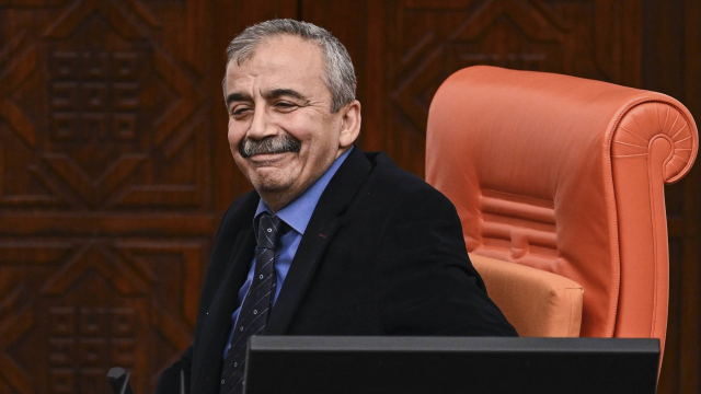 Sırrı Süreyya Önder hayatını kaybetti