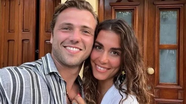 Zeynep Mayruk ve Tolga Sarıtaş bebeklerinin cinsiyetini açıkladı