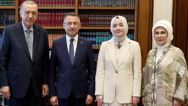 Eski Cumhurbaşkanı Yardımcısı Fuat Oktay'ın eski eşi Bedriye Şahinbaş, CHP'ye katıldı