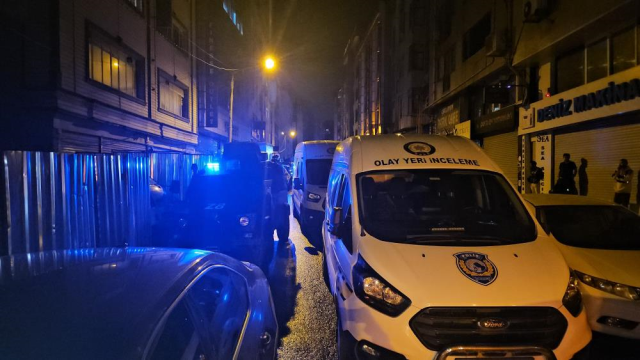 İstanbul'da eğlence mekanına el bombalı saldırı
