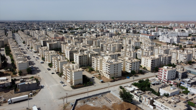 Terör olaylarında büyük yıkıma uğrayan ilçenin son hali inanılmaz