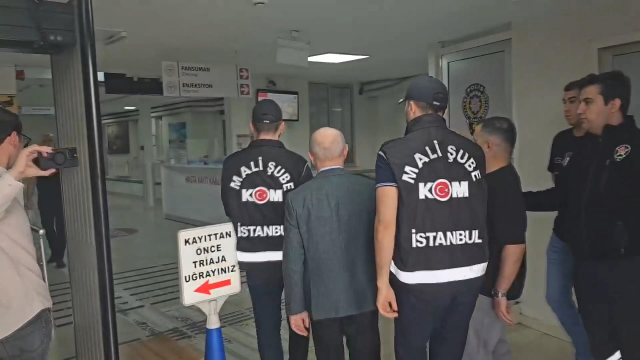 İtirafçı Aziz İhsan Aktaş'tan rüşvet iddiası: Burhanettin Bulut'a 1 milyon dolar verdim