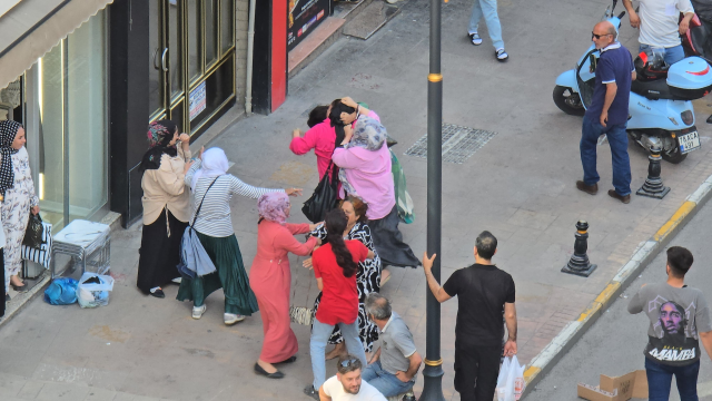 Karabük'te Kadınlar Arasında Saç Saça Kavga