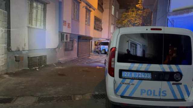 Evin kilitli odasında anne ve kızının cansız bedeni bulundu