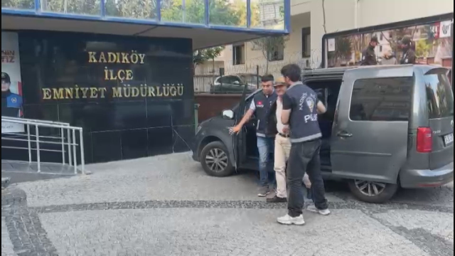 Güney Koreli fenomeni taciz eden yaşlı adam tutuklandı
