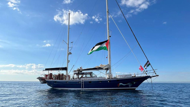 Greta Thunberg, Paris'e kelepçeli geldi