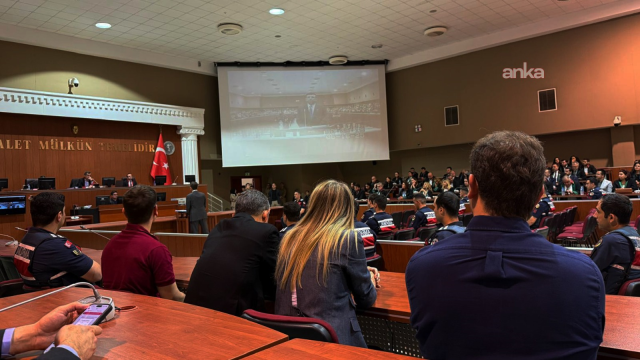 Ekrem İmamoğlu'nun 'hakaret', 'tehdit' ve 'hedef gösterme' suçlarından yargılandığı davada mütalaa açıklandı