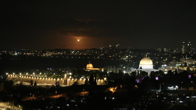 İran'dan İsrail televizyonuna tahliye uyarısı: Vuracağız, boşaltın