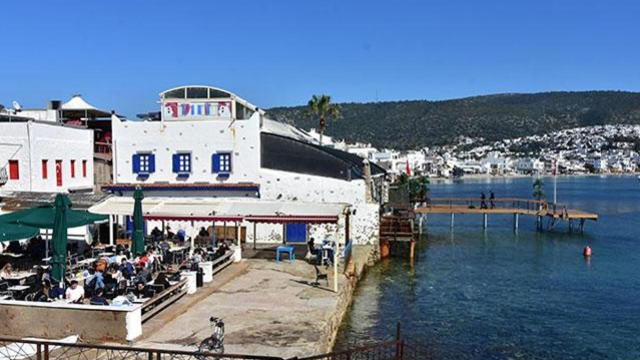 Liverpool'un genç yeteneği tatil için Bodrum'u seçti! Ödediği hesap çok konuşuldu