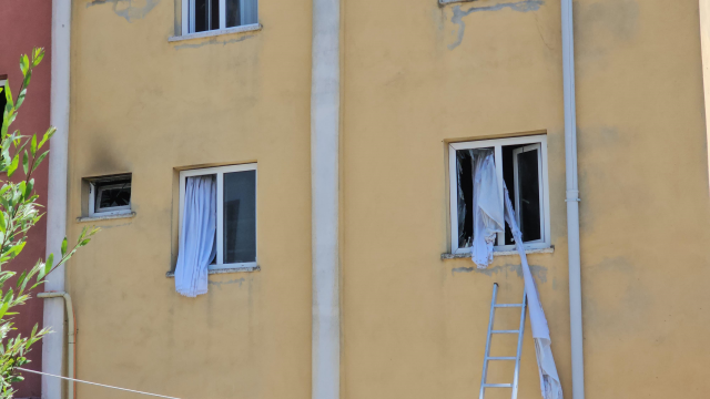 Zonguldak'ta bir apartmanda doğalgaz patlaması: 3'ü ağır 7 kişi yaralandı