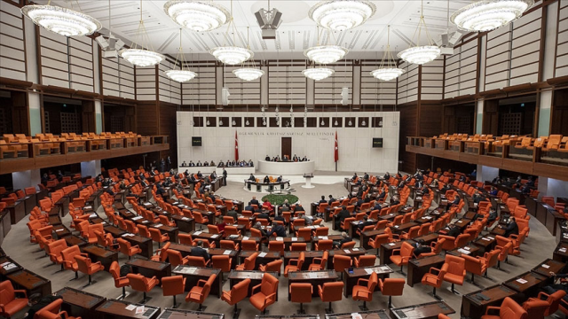 Araçlara ÖTV düzenlemesi teklifi TBMM Plan ve Bütçe Komisyonu'nda kabul edildi