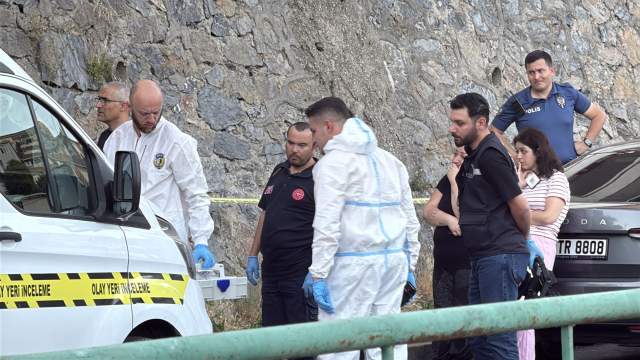 61 yaşındaki sevgililer başlarından vurulmuş halde ölü bulundu