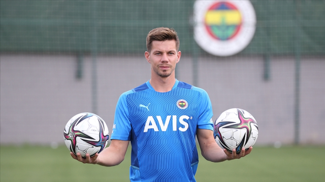 Selçuk Şahin ilk transferini Fenerbahçe'den yapıyor