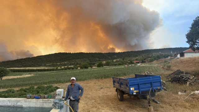 Sakarya'daki orman yangını Bilecik'e sıçradı! Köyler boşaltıldı, asker sahaya indi