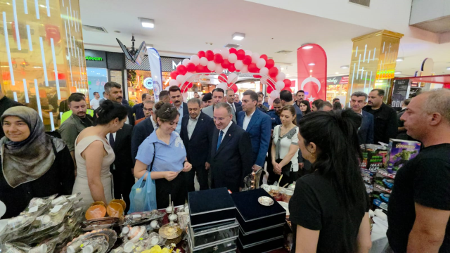 Şanlıurfa'da şehit çocuklarına destek için kermes düzenlendi
