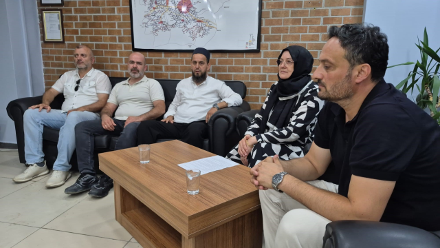 Yeniden Refah Partisi'nde 5 meclis üyesi istifa etti