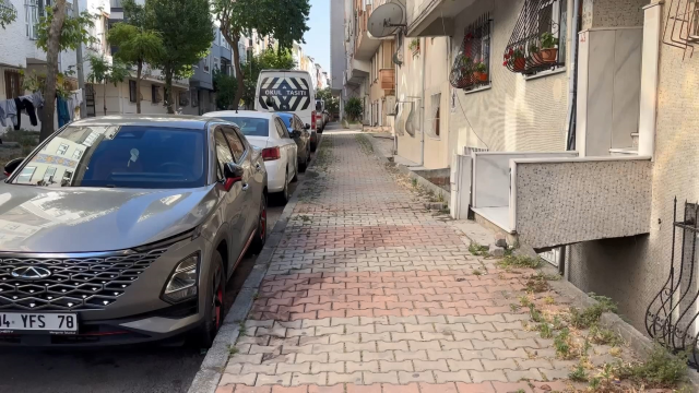 Oğlunu korumak isterken öldürüldü