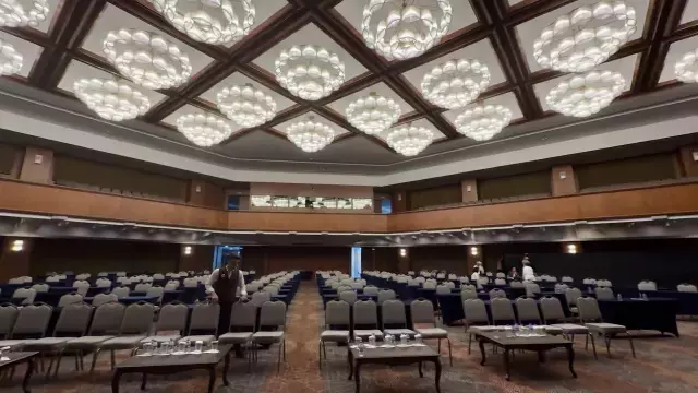 Erdoğan'ın tarihi konuşması öncesi AK Parti'de hareketlilik: Son 2