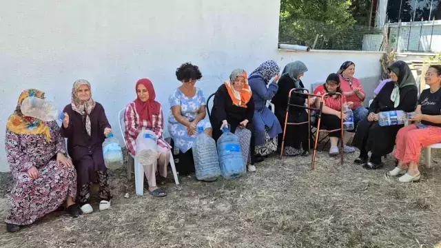 İçme suyuna en yakın köy 1 haftadır susuz! Belediye karşı ayaklandılar