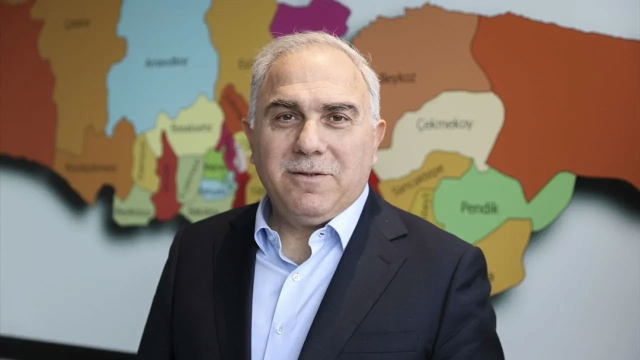Fatih Belediye Başkanı Ergün Turan