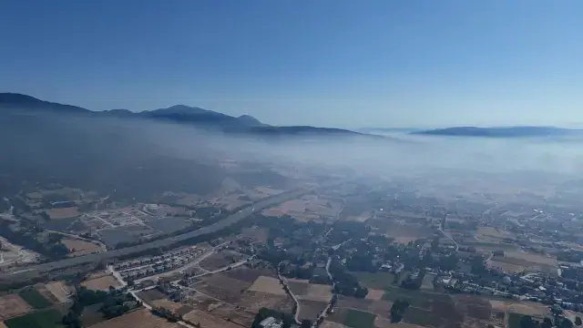 5 gündür yanıyor, duman ve kül komşu şehre ulaştı
