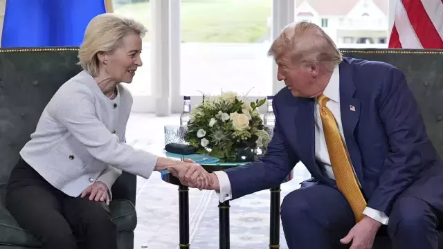 Trump, İsrail'in Gazze'de atacağı adımlar konusunda bir karar vermek zorunda olduğunu söyledi