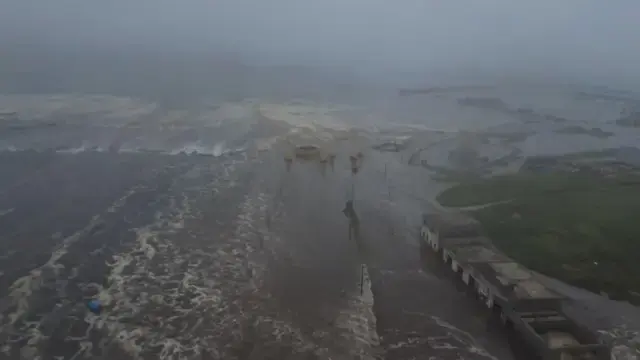 8.8 büyüklüğündeki depremin ardından ilk tsunami dalgaları ulaştı!